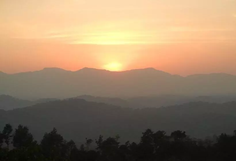 ペンション Amritasthanam Guest House And Retreat