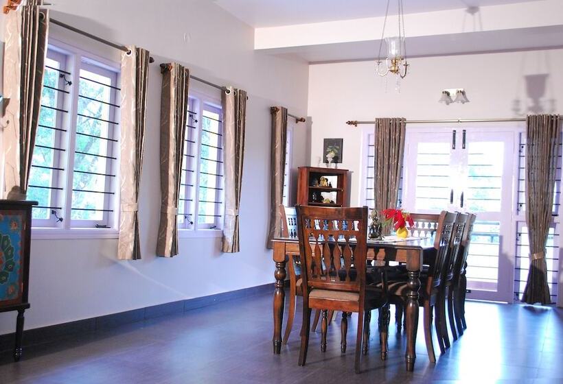 펜션 Amritasthanam Guest House And Retreat