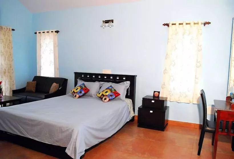 ペンション Amritasthanam Guest House And Retreat