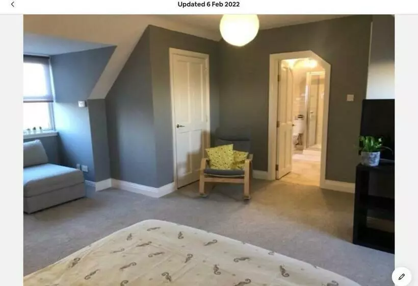 Aamiaismajoitus (B&B) Cois Na Mara Eire Code V15 T677