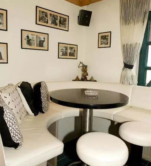 ベッドアンドブレックファースト Pension Zimpasser