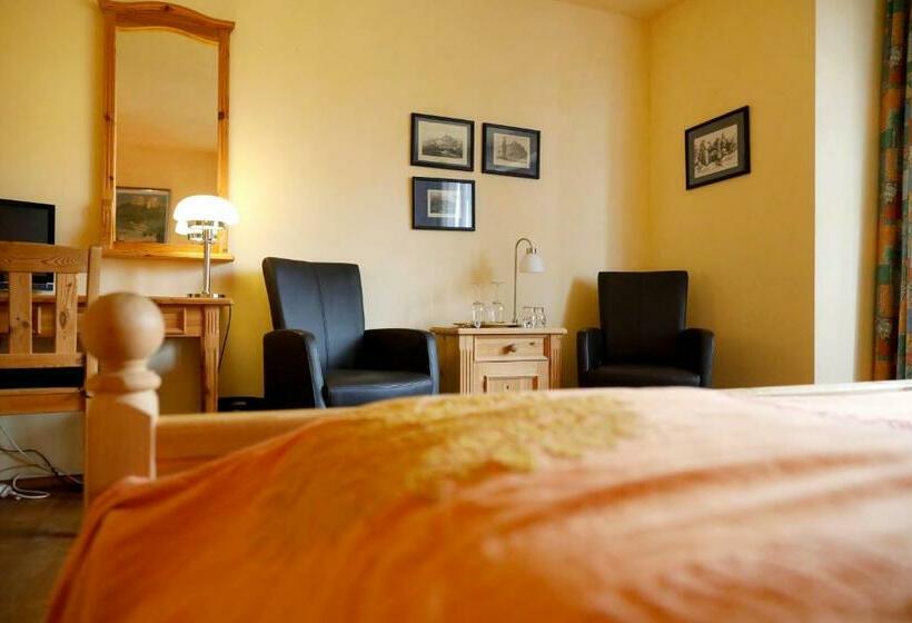 Landhotel Hofgut Battenberg