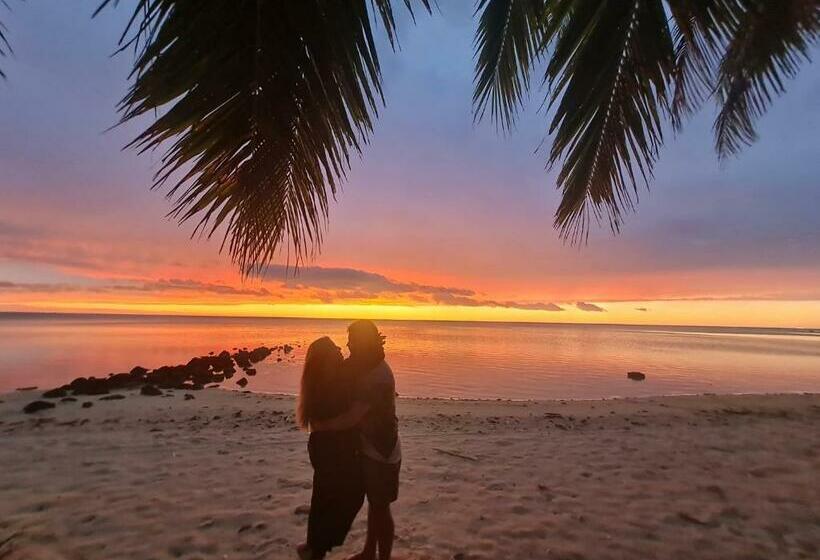 מוטל Sunny Beach Bungalows Aitutaki