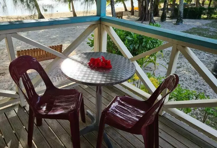 مُتل Sunny Beach Bungalows   Aitutaki