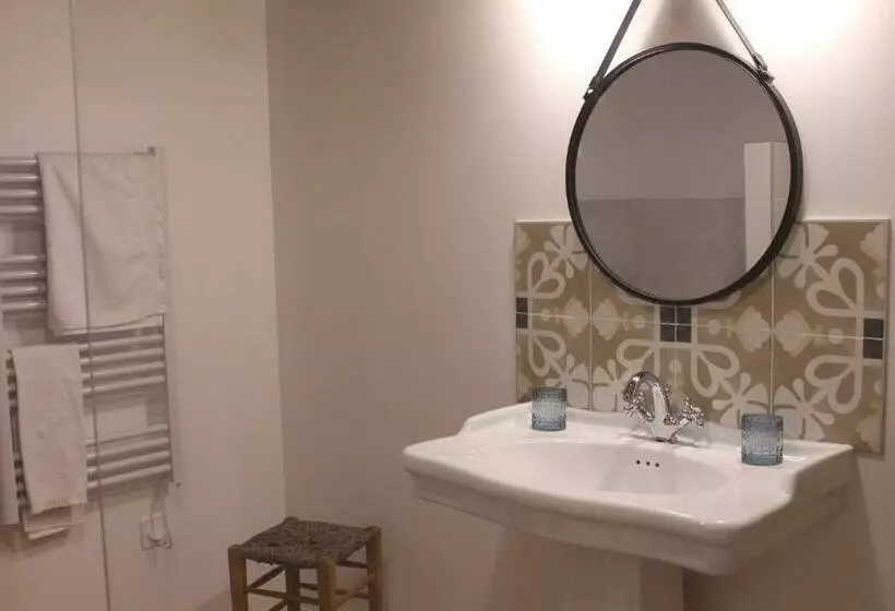 ペンション Le Domaine Du Petit Tertre   Spa En Exterieur