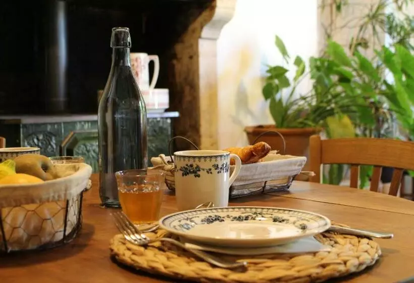 ペンション Le Domaine Du Petit Tertre   Spa En Exterieur