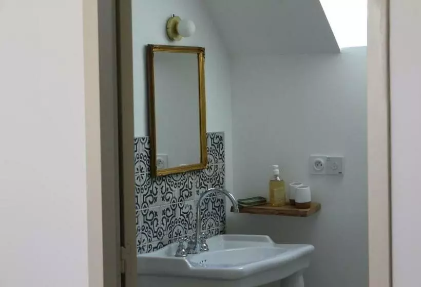 ペンション Le Domaine Du Petit Tertre   Spa En Exterieur