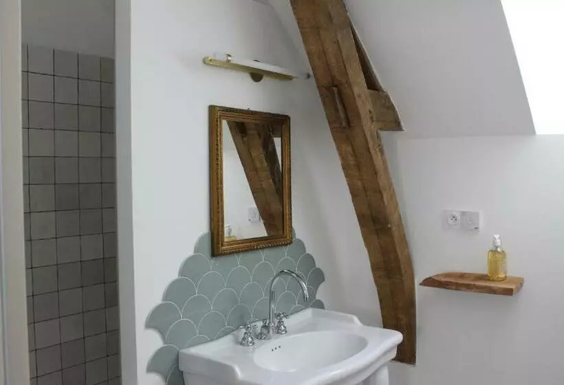 ペンション Le Domaine Du Petit Tertre   Spa En Exterieur