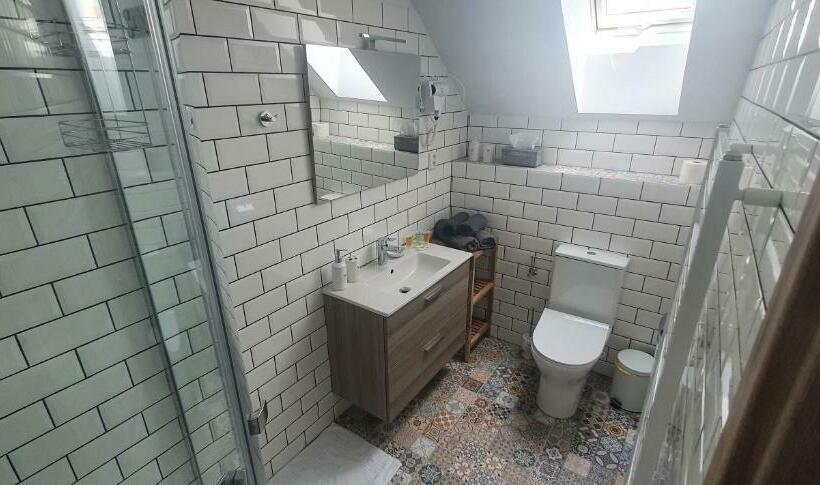 Пансион Vinný Sklep A Penzion U Bobule