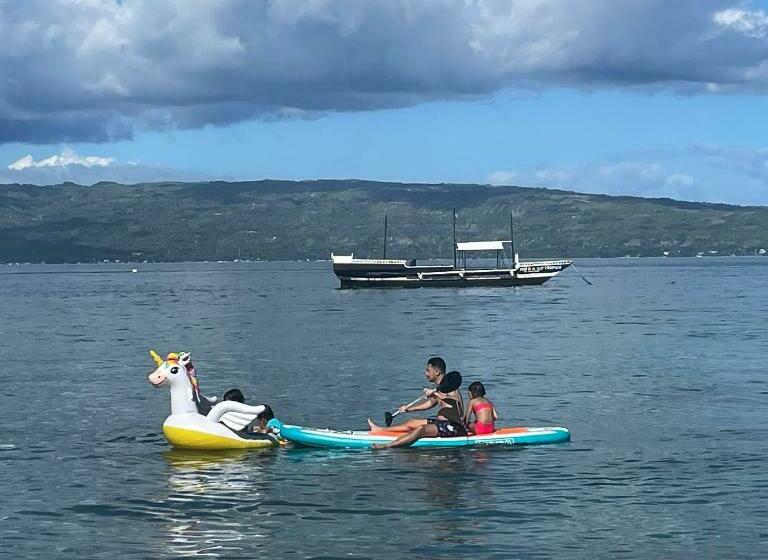 Resort Boochee Beach