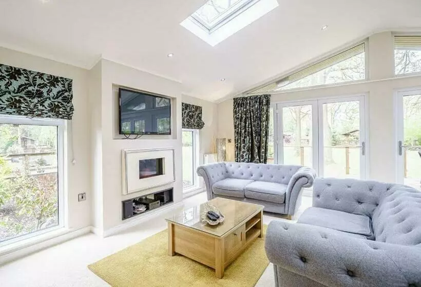 Lomakeskus Ladera Retreat Lodges