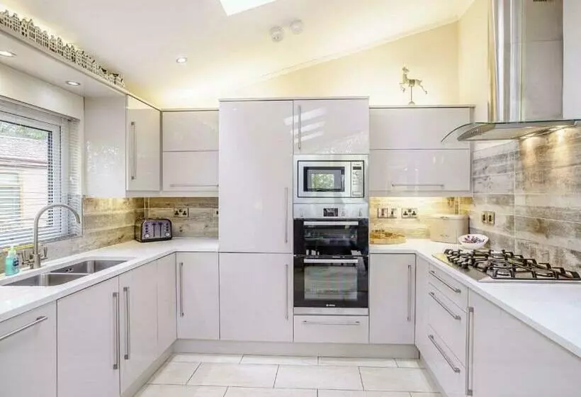 Lomakeskus Ladera Retreat Lodges