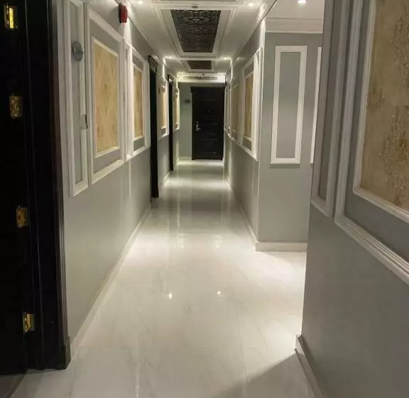 فندق المنصور