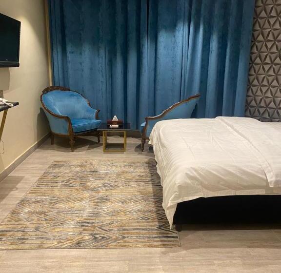 فندق المنصور