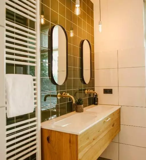 Aamiaismajoitus (B&B) Boutiquehotel & Tiny Houses Plek17