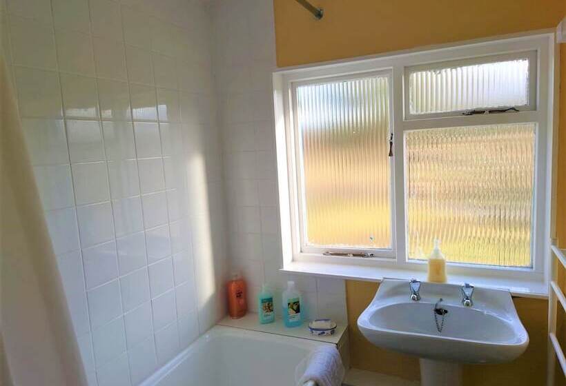 민박 Forsinard Lodge