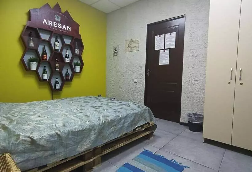 Hostel #winehub
