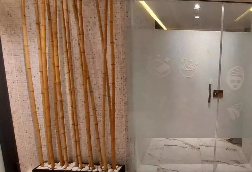 هتل Atlantis Alger