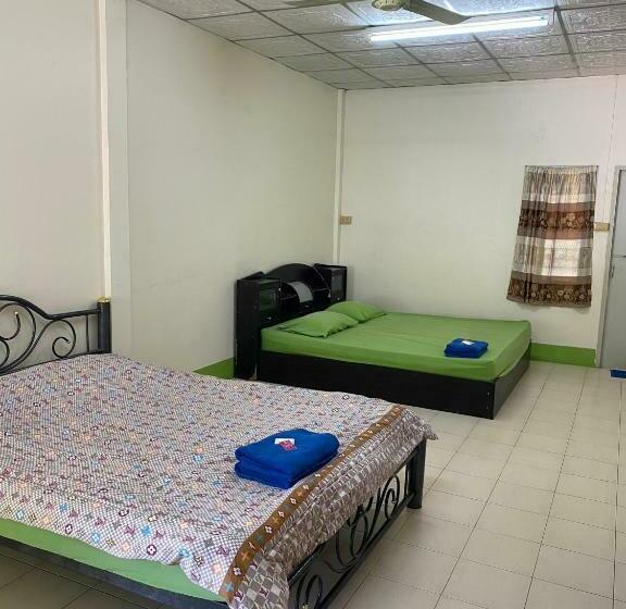 فندق Bangsaen Budget