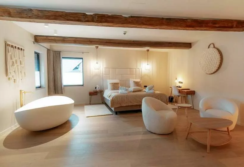 Hotelli Domaine Des Thermes