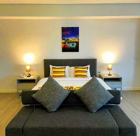 Hotelli Grandpa Resort Lamphun Chiangmai