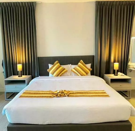 Hotelli Grandpa Resort Lamphun Chiangmai