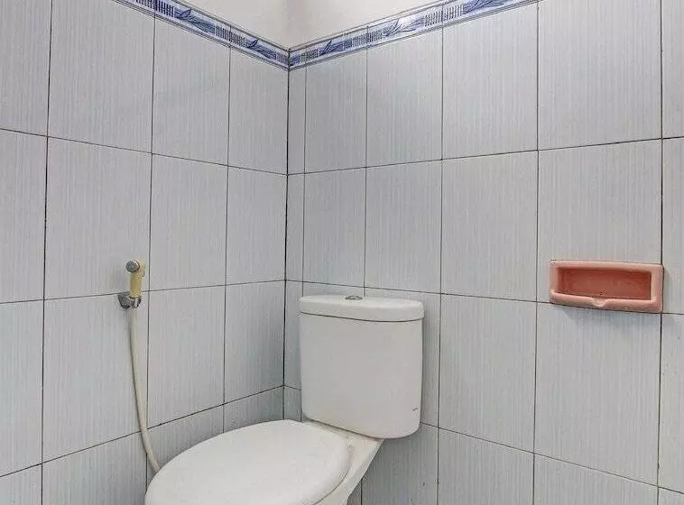 Hotelli Oyo 91748 Wisma Pkpri Purworejo