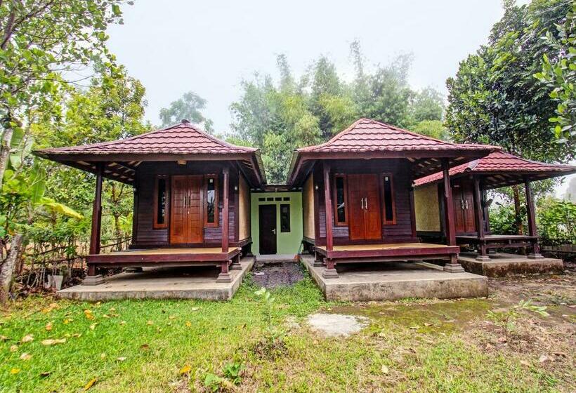 Отель Oyo 91830 Gemilang 2