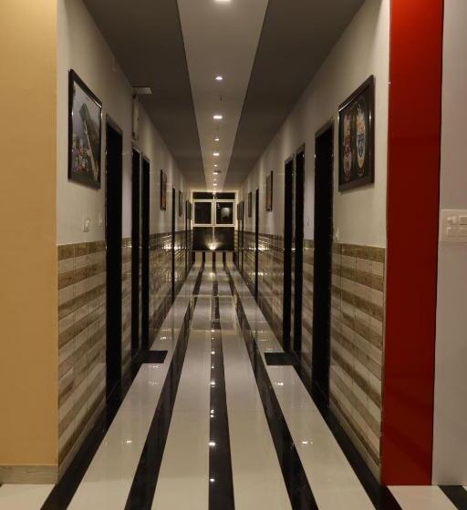 فندق Shree Govindam Inn