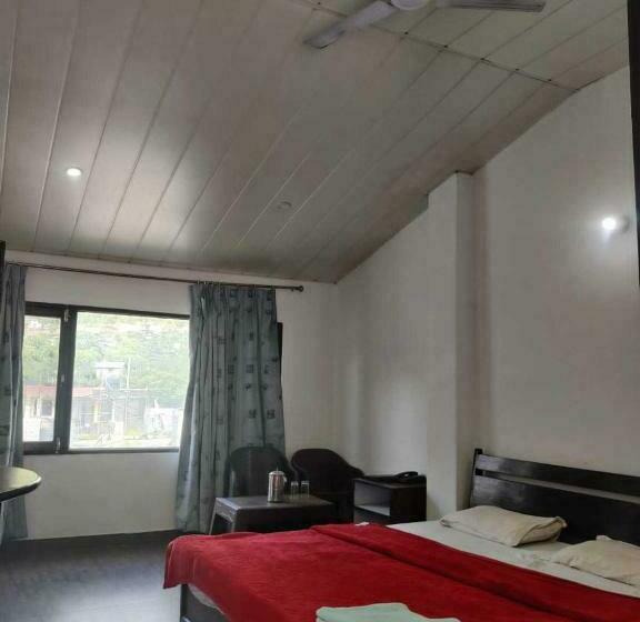 Hotelli Spot On 93090  Rudra