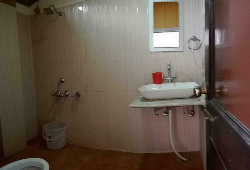 Hotelli Spot On 93090  Rudra