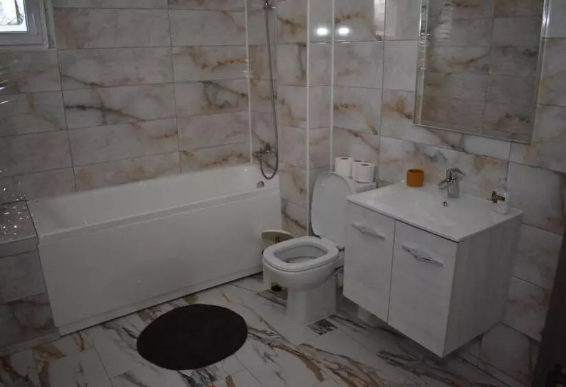 Majatalo Casa Dumitru 2