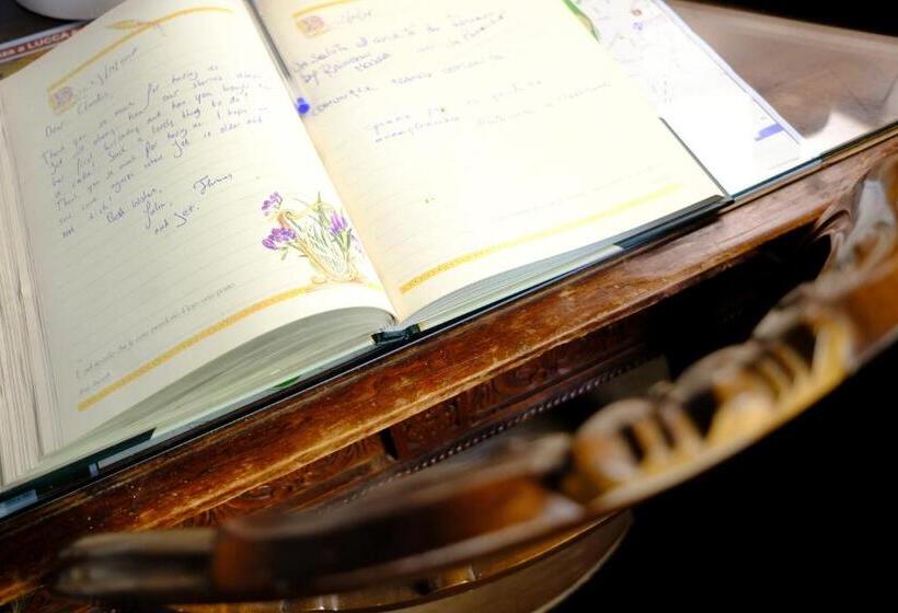 تختخواب و صبحانه Al Tuscany