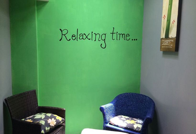 Baja S Cactus Hostel