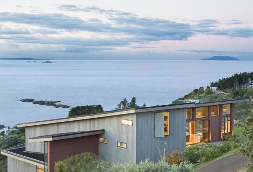 Bed and Breakfast Enclosure Bay