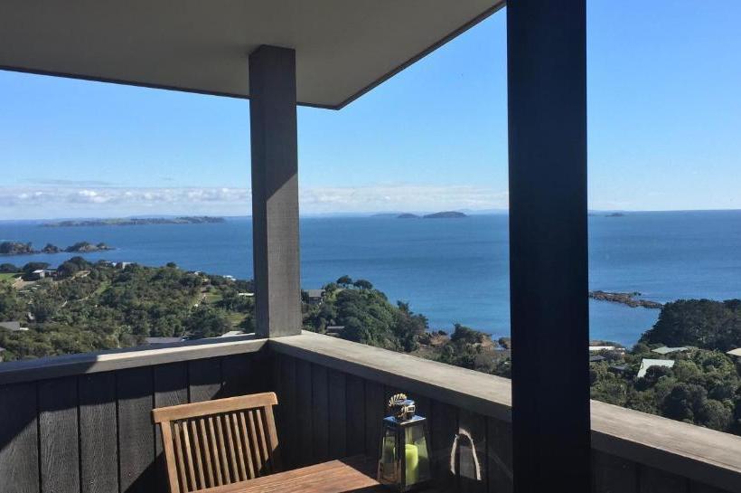 Bed and Breakfast Enclosure Bay