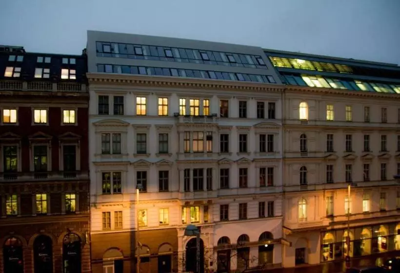 Getreidemarkt 10 Serviced Apartments  Contactless Checkin