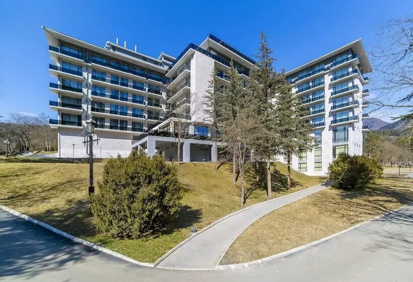 هتل Borjomi Likani Health & Spa Centre