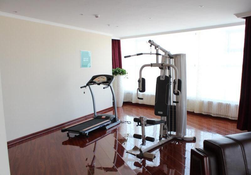 בית מלון כפרי Greentree Inn Zhangjiakou Yu County Bus Station Business