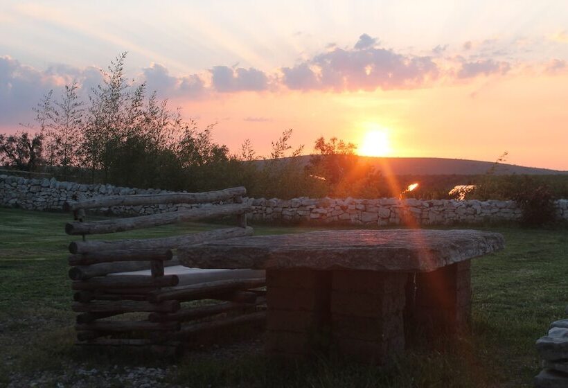 בית מלון כפרי Lama Di Luna Biomasseria