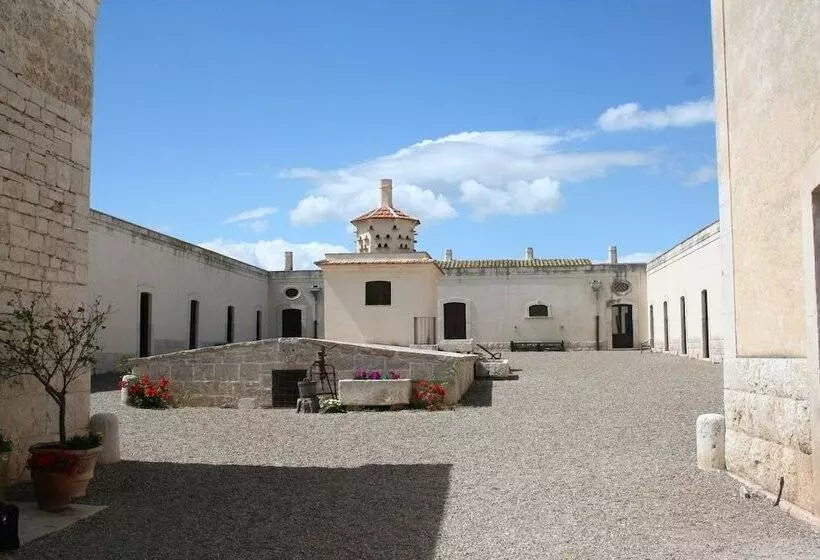 هتل Lama Di Luna Biomasseria