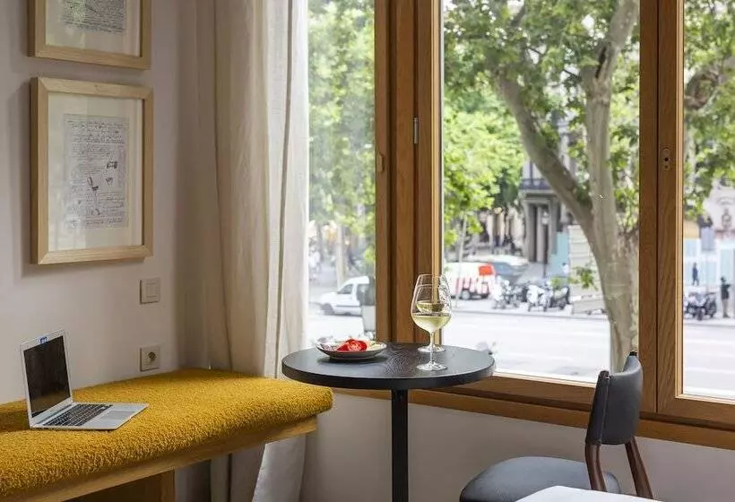 Отель Margot House Barcelona