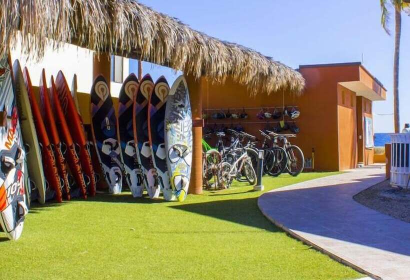 Отель Playa Del Sol