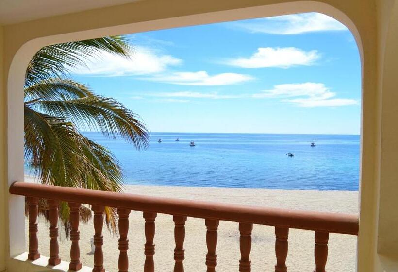 Отель Playa Del Sol