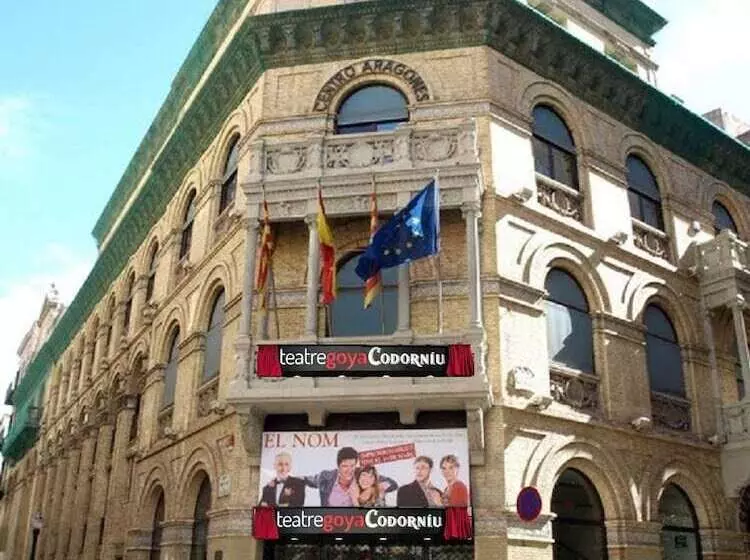 هتل Plaza Goya Rooms