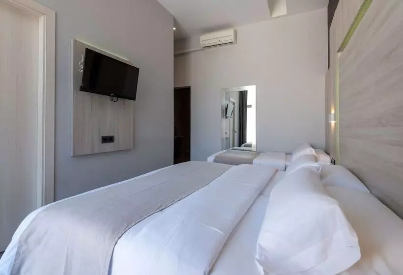 هتل Plaza Goya Rooms