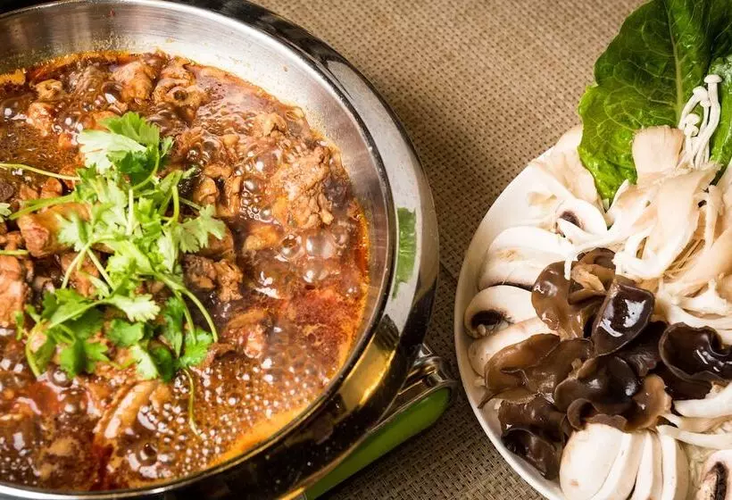 هتل Saraya Corniche