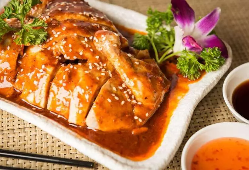 هتل Saraya Corniche