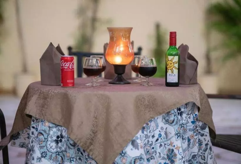 Hotel The Lavitra Udaipur