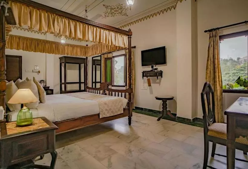 Hotel The Lavitra Udaipur